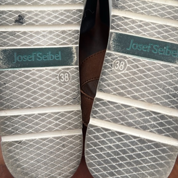 Josef Seibel Clea Platform Sandals Shoes - Picture 15 of 15